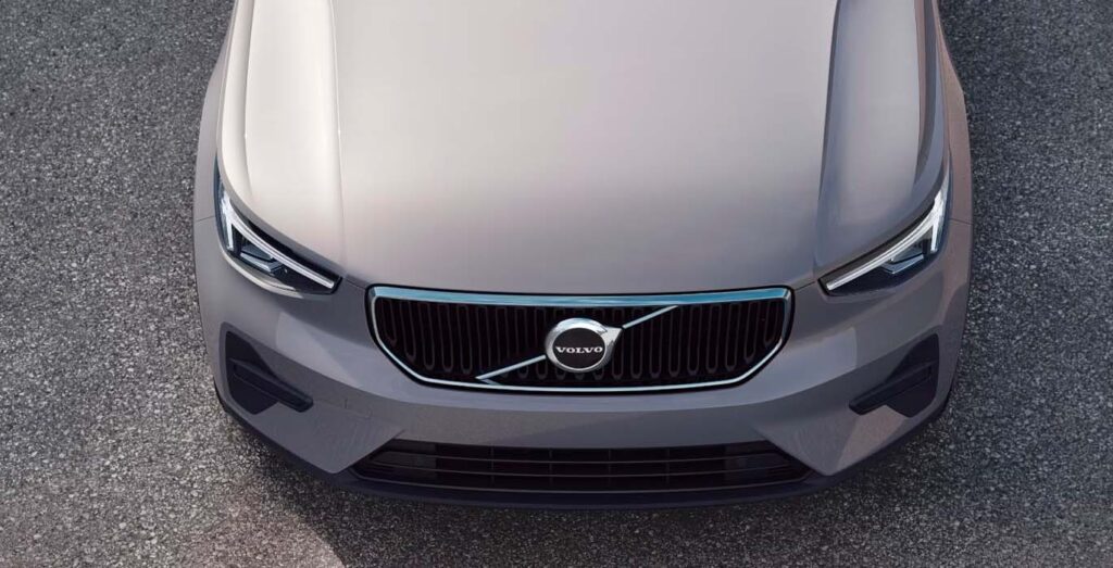 VOLVO-XC40-2.0-B3-G-Core-Auto-exterior-delantera.jpg