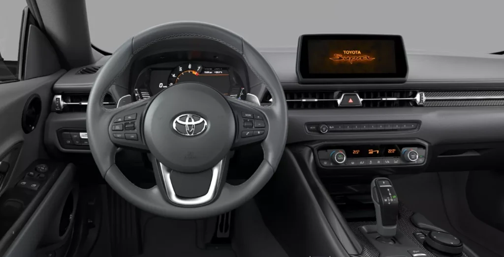 Toyota-GR-Supra-3.0T-250kW-340CV-Performance-AT8-interior-delantera-1.webp