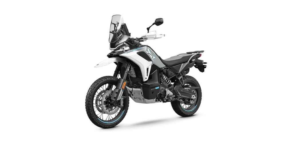 Renting CF MOTO 1000 MTX
